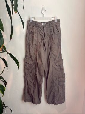 BDG Urban Outfitters Cargo Pants in Taupe Y2K women’s size Small